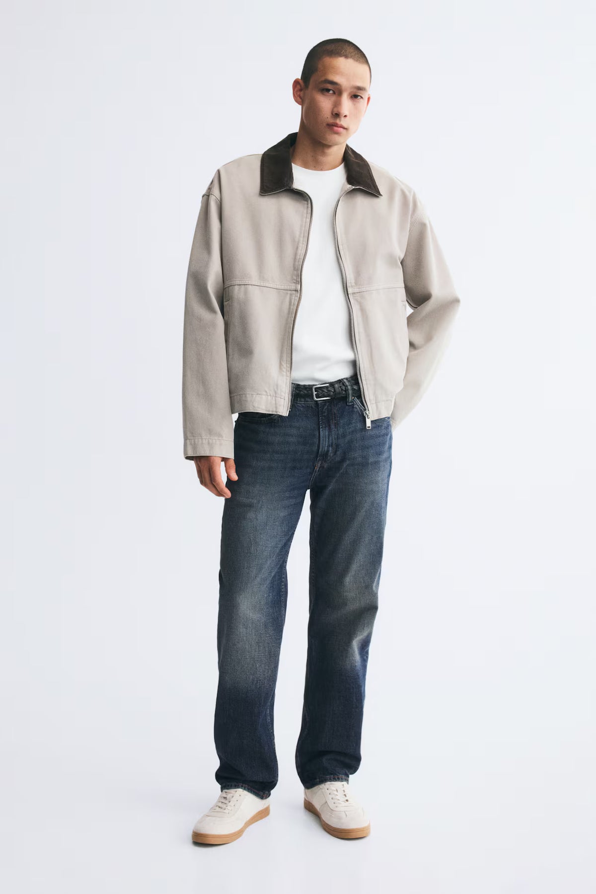 Relaxed Straight Fit Jeans – Light Indigo