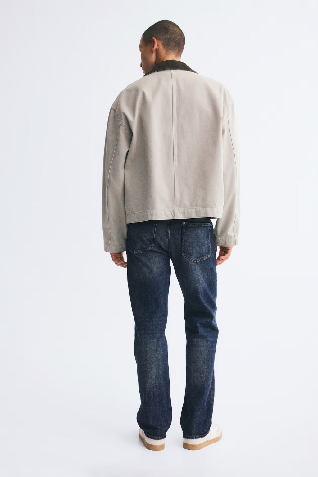 Relaxed Straight Fit Jeans – Light Indigo