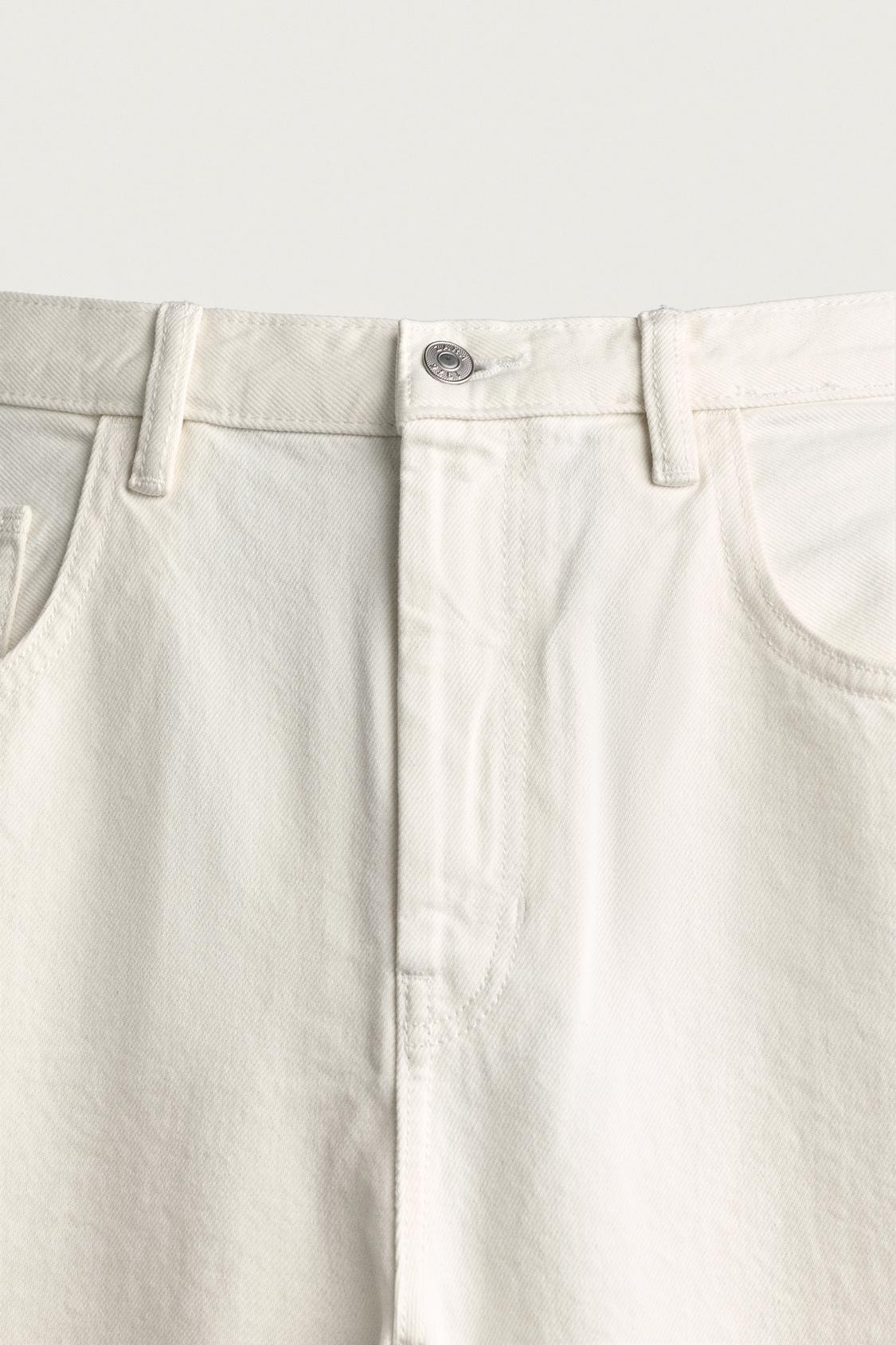 Baggy Fit Jeans – White